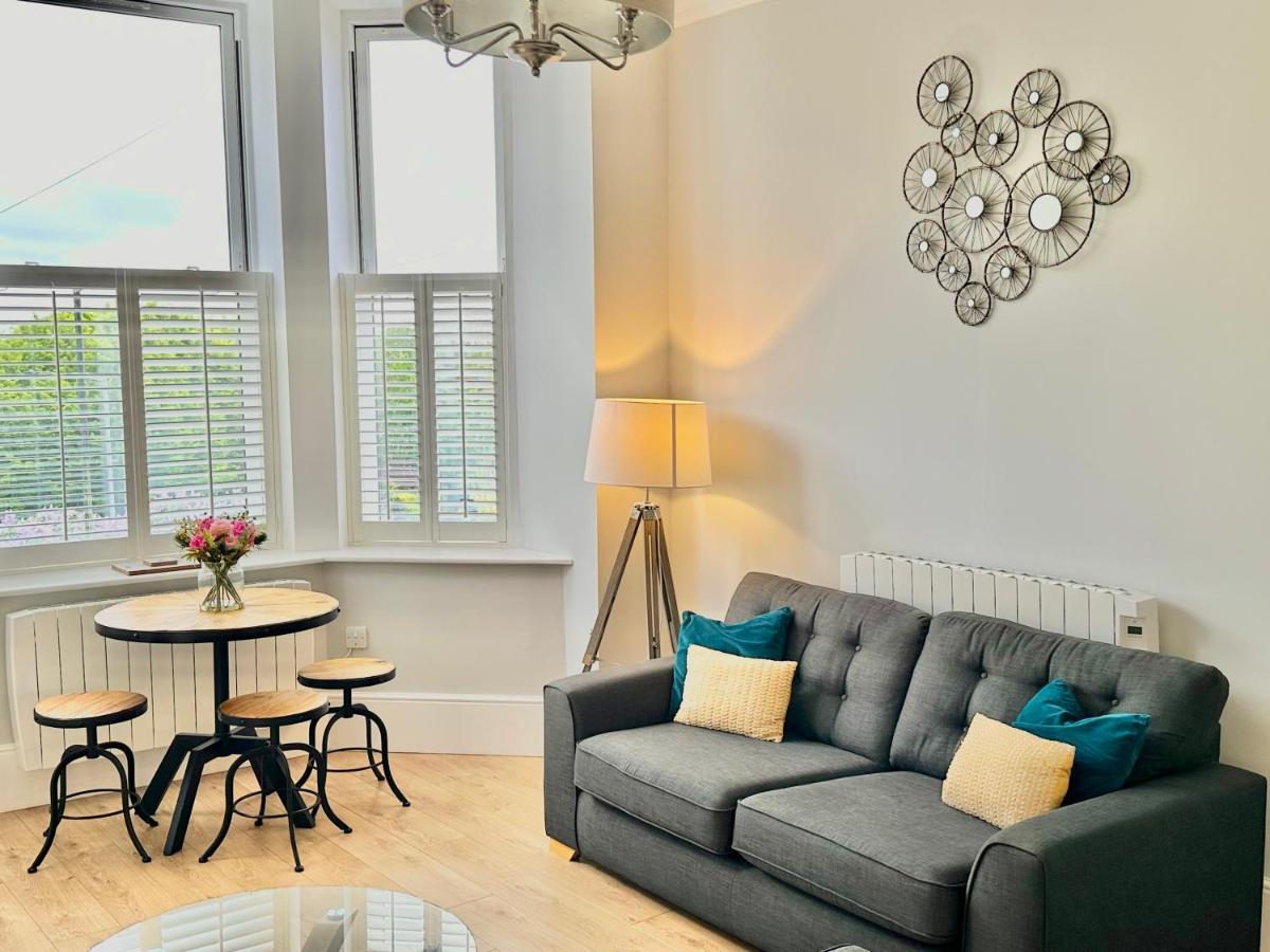 요크 Moorgate View With Free On Street Parking 아파트 외부 사진