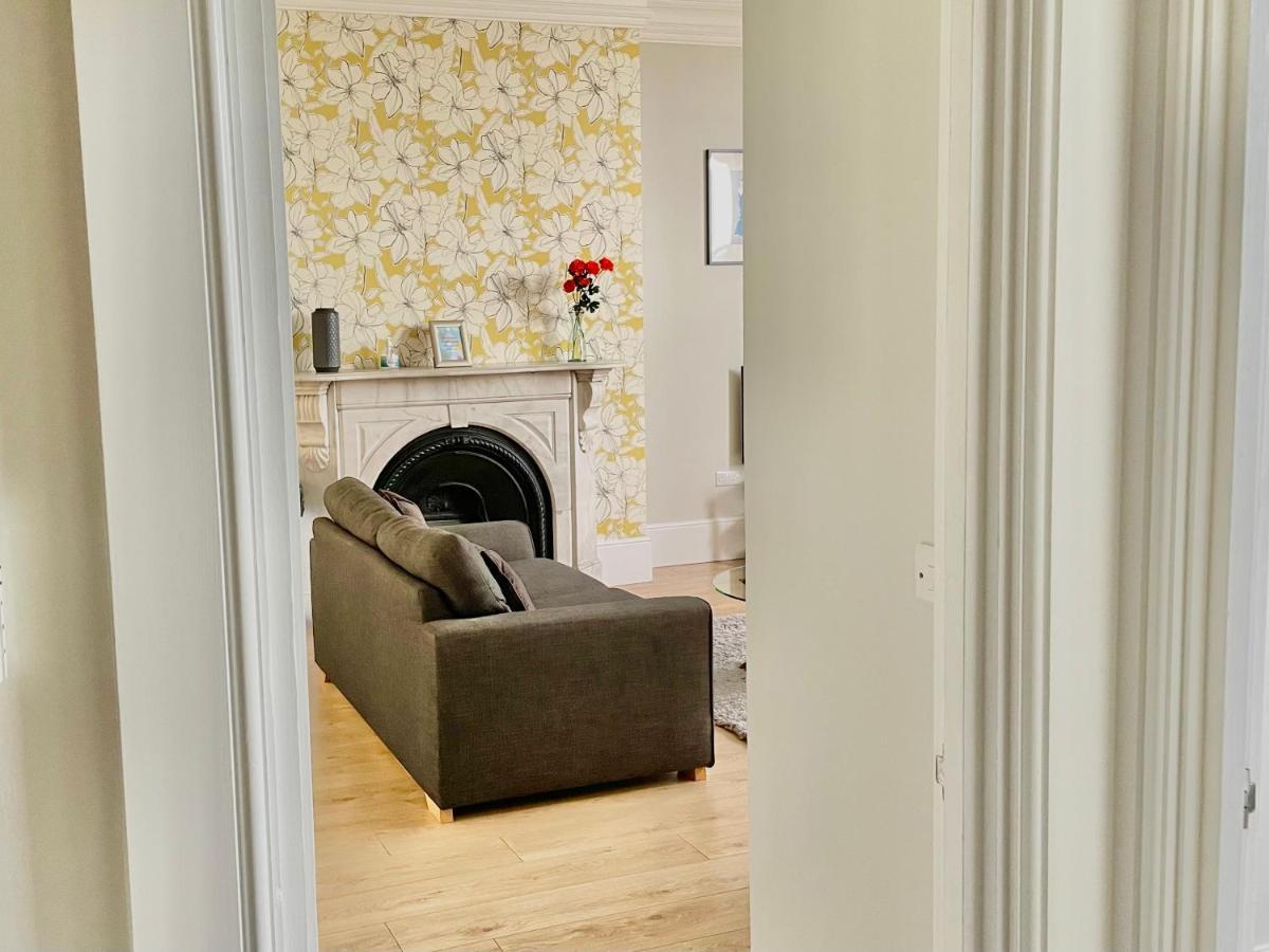 요크 Moorgate View With Free On Street Parking 아파트 외부 사진