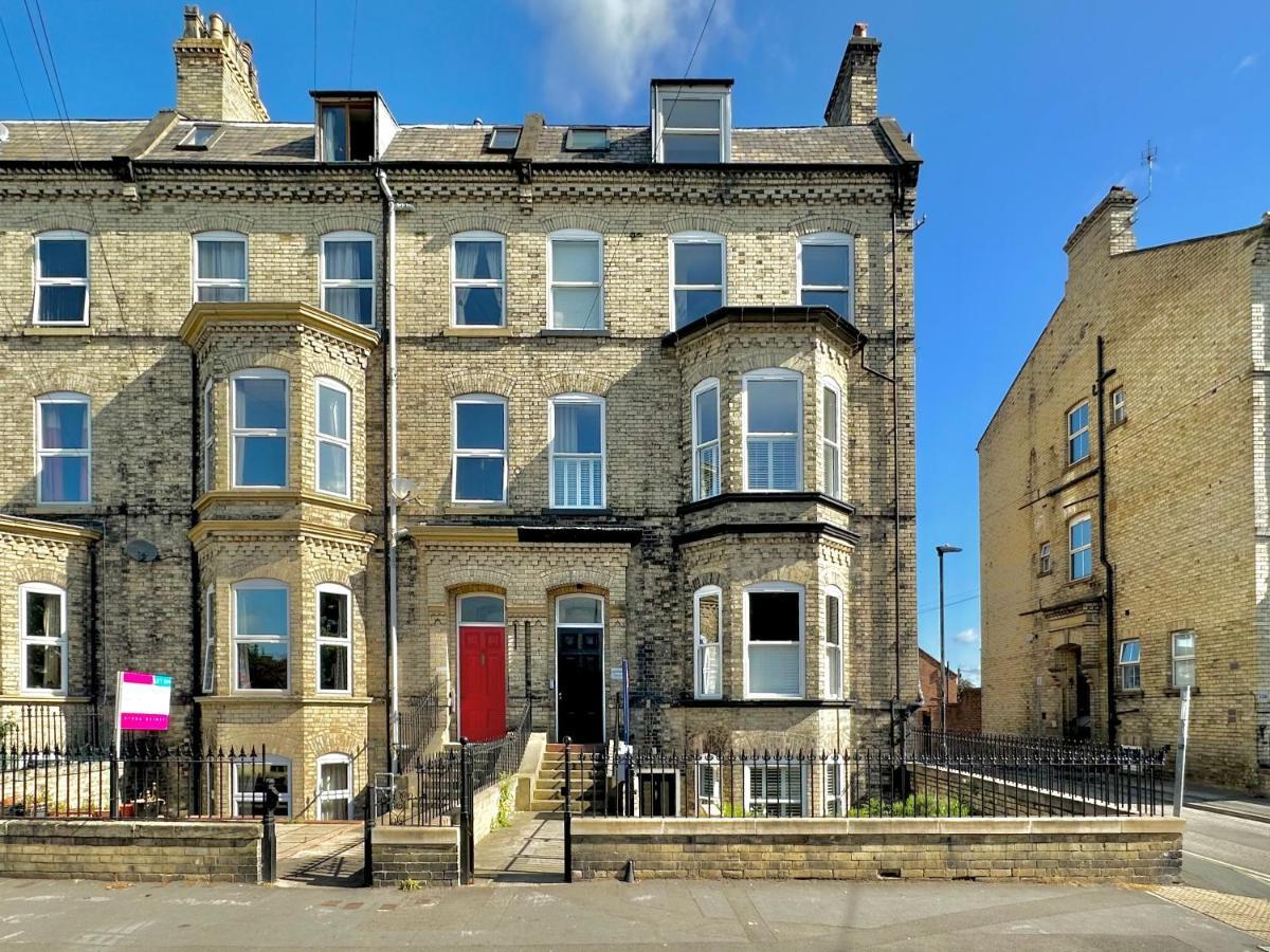 요크 Moorgate View With Free On Street Parking 아파트 외부 사진